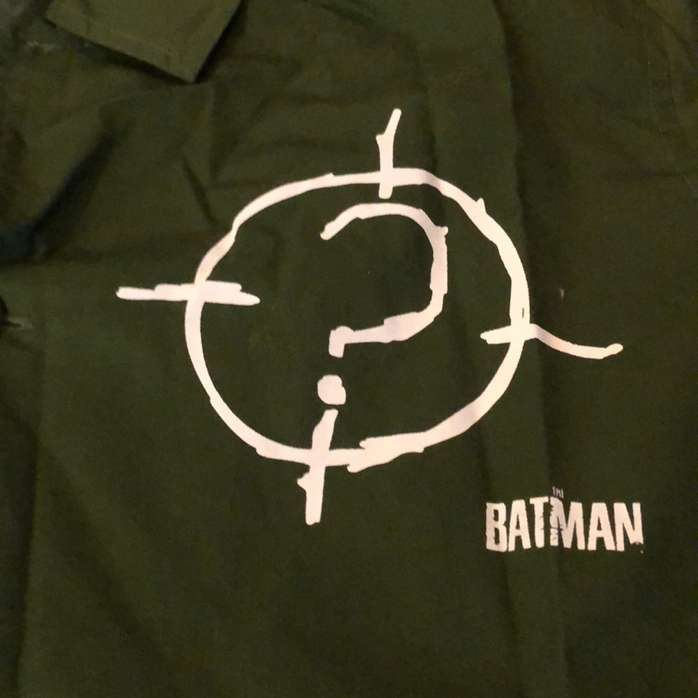 Bioworld Riddler( The Batman)Green Shirt Jacket with Target Design. - Picture 3 of 5
